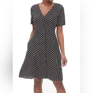 NWT Gap Short Sleeve Button Front Dress pink lavender dots black 20 fits 16/18